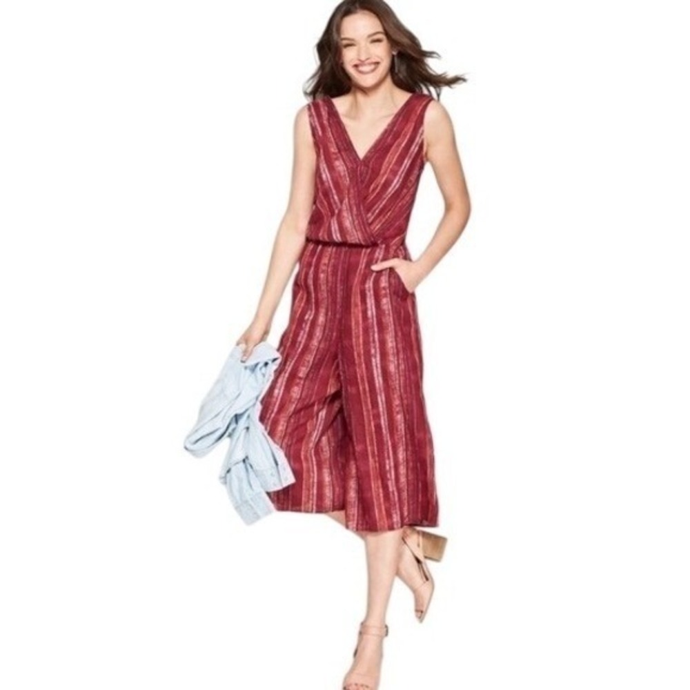 Universal Thread Womens XS Burgundy Striped Sleeveless Wide Leg Jumpsuit Pockets